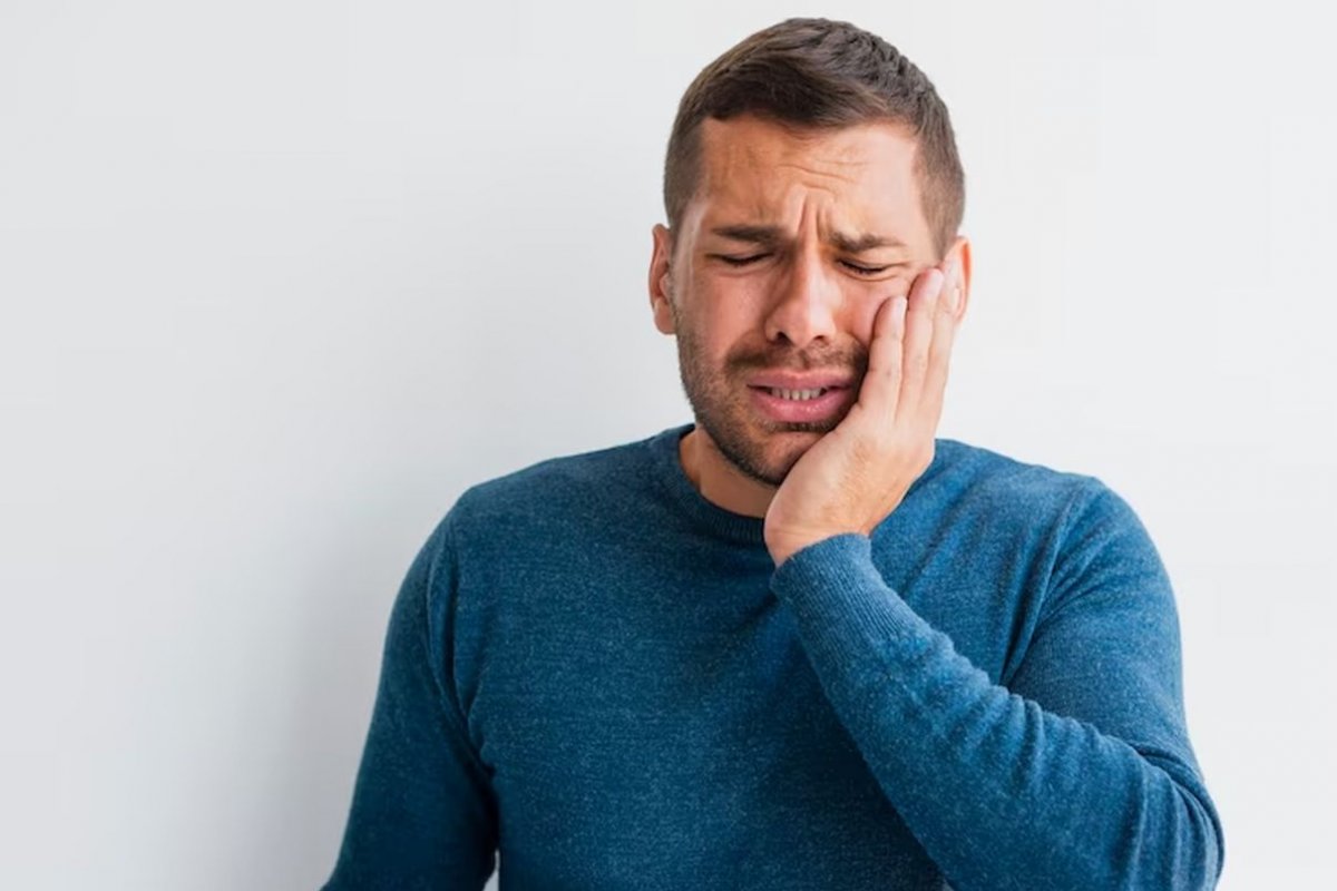 боль в челюсти
