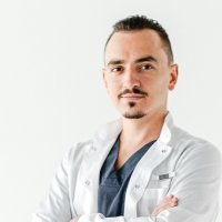 Артем Хачатрян