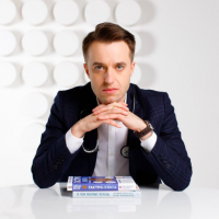 Сергей Вялов